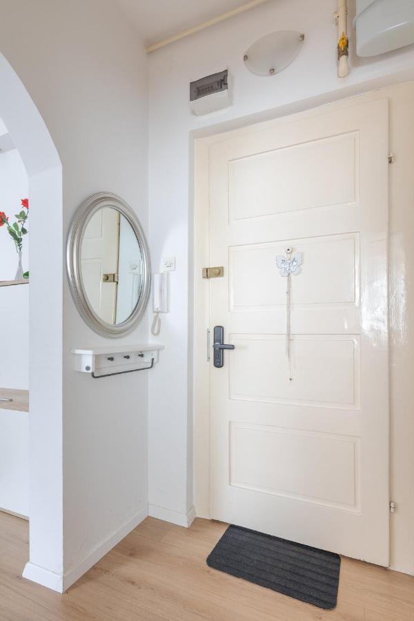 Lisinski Apartment With Private Parking Ζάγκρεμπ Εξωτερικό φωτογραφία