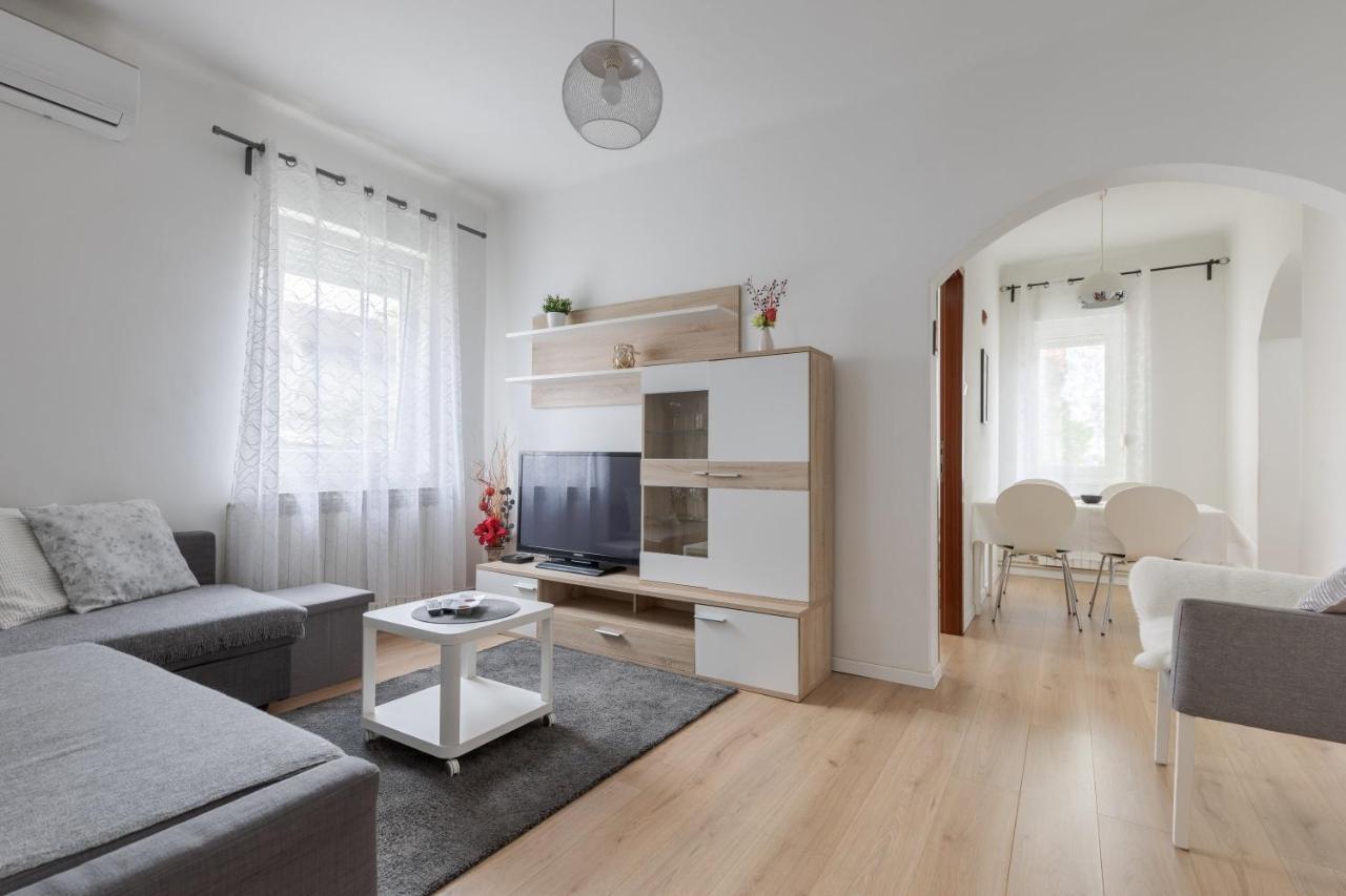 Lisinski Apartment With Private Parking Ζάγκρεμπ Εξωτερικό φωτογραφία