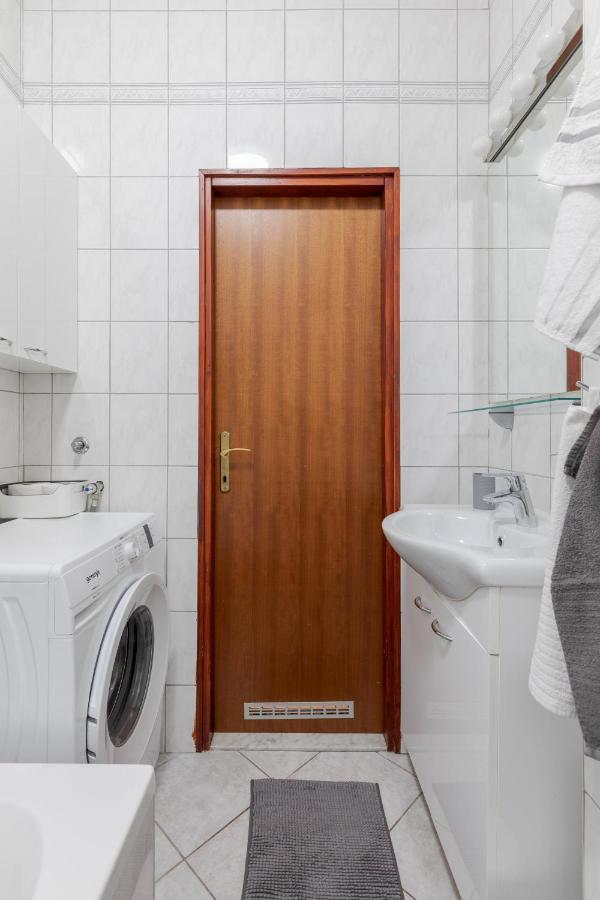 Lisinski Apartment With Private Parking Ζάγκρεμπ Εξωτερικό φωτογραφία